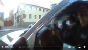 Цагдаагийн алба хаагчийн хууль ёсны шаардлагыг эсэргүүцэж, биед нь халдсан хэргийг шалгаж байна